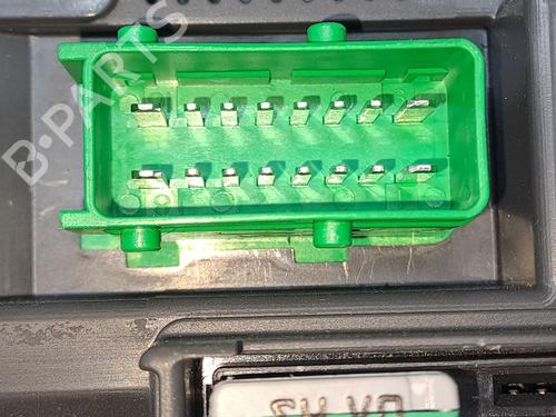 Fuse box CITROËN C4 CACTUS 1.2 THP 110 | BP24109245E1 