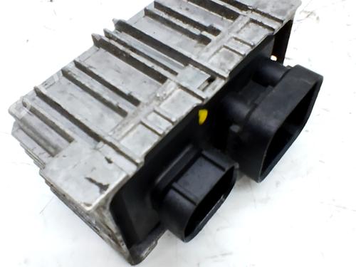 Used Heater resistor OPEL ASTRA J GTC 2.0 CDTI (08) (165 hp) 32257617