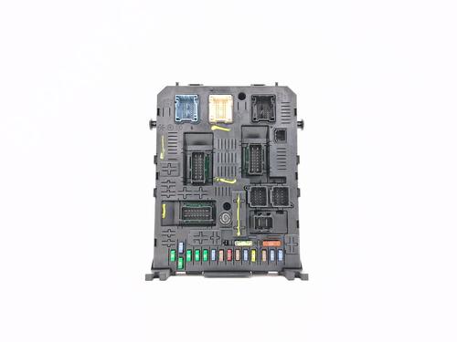 Used Fuse box PEUGEOT EXPERT Van (VF3A_, VF3U_, VF3X_) 1.6 HDi 90 16V (90 hp) 27858414