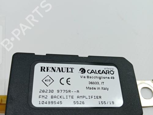 Used Electronic module RENAULT MEGANE IV Hatchback (B9A/M/N_) 1.3 TCe 160 (B9NC) (159 hp) 23350517