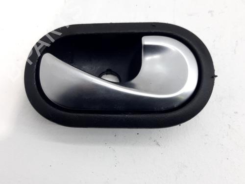 Used Front right interior door handle RENAULT MEGANE II Saloon (LM0/1_) 1.6 (113 hp) 32108087