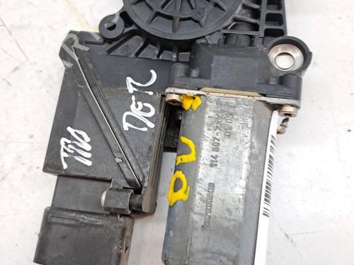 Used Right rear window motor MERCEDES-BENZ A-CLASS (W168) A 170 CDI (168.009, 168.109) (95 hp) 23371304