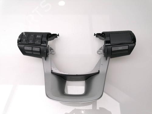 Stuurwielbediening TOYOTA HILUX VIII Pickup (_N1_) 2.4 D 4WD (GUN125_, GUN125R) (150 hp) 26210132