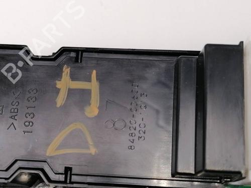 Used Left front window switch TOYOTA HILUX VIII Pickup (_N1_) 2.4 D 4WD (GUN125_, GUN125R) (150 hp) 27461534