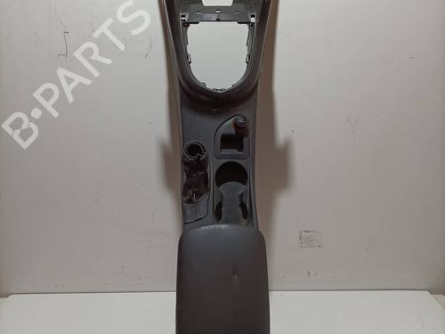 Used Armrest / Center console PEUGEOT 308 I (4A_, 4C_) 1.6 HDi (109 hp) 28336433