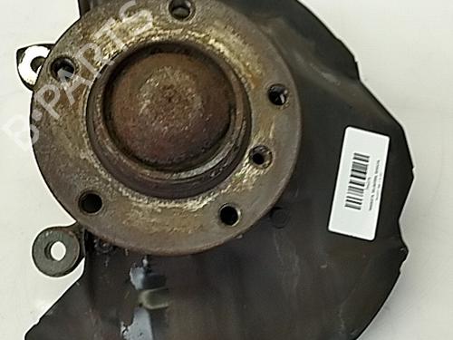 Used Right front steering knuckle BMW 3 Touring (E46) 320 d (150 hp) 29876753