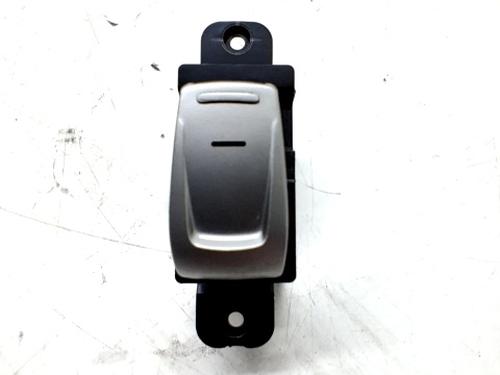 Used Right rear window switch SSANGYONG XLV SUV e-XDi 160 (116 hp) 30920337