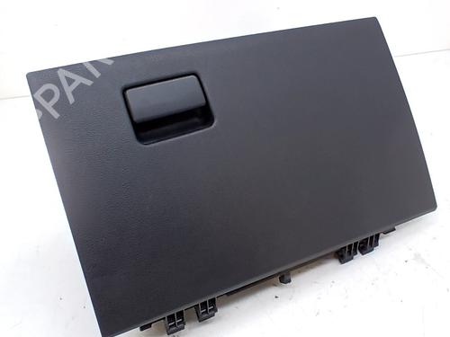 Handskerum Handskerum TOYOTA COROLLA Estate (_E21_) 1.8 Hybrid (ZWE211W) (122 hp) 33765780 33765780