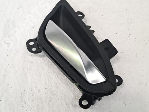 Used Front right interior door handle BMW 1 (F20) 118 d (143 hp) 26316112