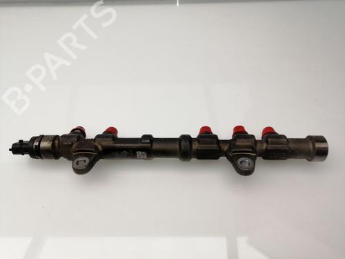 Used Injection rail FIAT QUBO (225_) 1.3 D Multijet (225CXB1A, 225AXB1A, 225CXB11, 225AXB11,... (75 hp) 23936264
