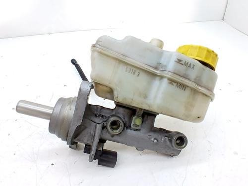 brake-master-cylinder-audi-a1-sportback-8xa-8xf-2011-2012-2013-2014-2015-2016-2017-2018-2019-33815590 main image