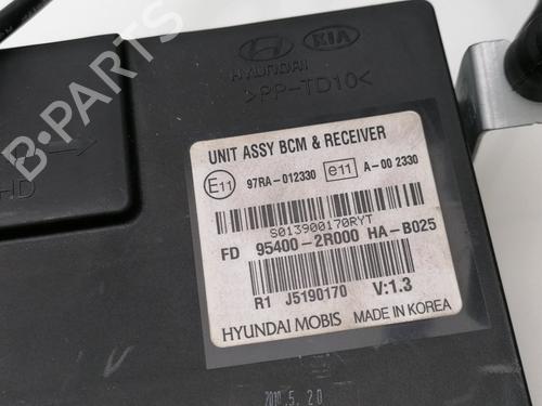 Used Electronic module HYUNDAI i30 (FD) 1.6 CRDi (116 hp) 23420589