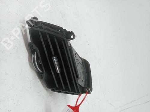 Used Air vent KIA SPORTAGE IV (QL, QLE) 1.7 CRDi (116 hp) 24483688