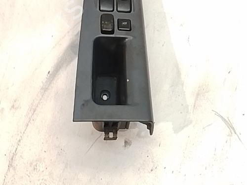 Used Left front window switch Left front window switch 37592233 37592233