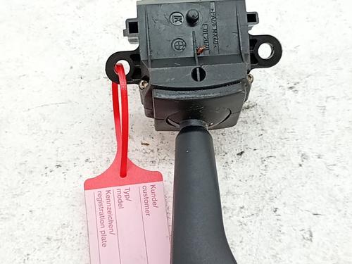 steering-column-stalk-bmw-3-e46-1997-1998-1999-2000-2001-2002-2003-2004-2005-39401176 main image
