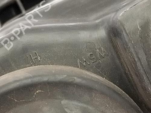 Right headlight VW POLO IV (9N_, 9A_) 1.4 16V | BP30925764C29