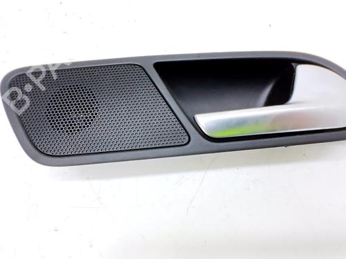 Højre bagtil invendig håndtag Højre bagtil invendig håndtag VW TIGUAN (5N_) 2.0 TDI (110 hp) 34154136 34154136