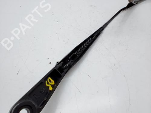 Used Front windshield wiper arm MG MG ZS SUV (AZS1) 1.5 VTi (106 hp) 29966713
