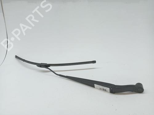 Used Front windshield wiper arm NISSAN MICRA V (K14) 1.0 IG-T 100 (101 hp) 24736215