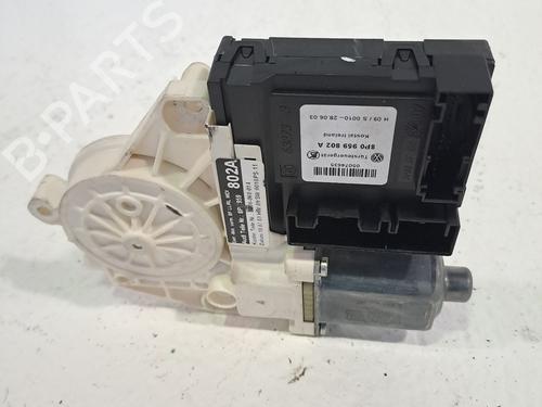 Right front window motor AUDI A3 (8P1) 2.0 FSI | BP24189184E20 