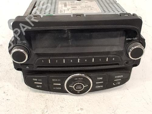 Used Radio Radio CHEVROLET AVEO Hatchback (T300) 1.2 (86 hp) 33773042 33773042
