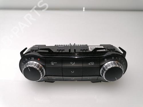 AC-Styringsenhed/Manøvreenhed MERCEDES-BENZ A-CLASS (W176) A 250 (176.044) (211 hp) 29051262