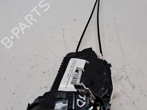 Used Rear right lock TOYOTA YARIS (_P13_) 1.3 (NSP130_, NSP130) (99 hp) 23288995