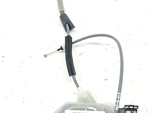 Serratura anteriore destra OPEL CORSA F (P2JO) 1.2 MHEV (101 hp) 32285303