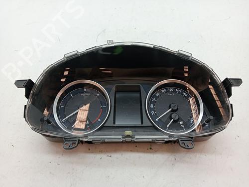 Instrument cluster TOYOTA AURIS (_E18_) 1.4 D-4D (NDE180_, NDE180R) | BP23354895C47