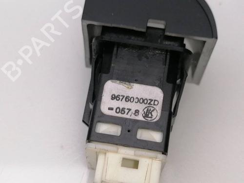 Switch CITROËN C-ELYSEE (DD_) 1.6 BlueHDi 100 | BP23405435I30 