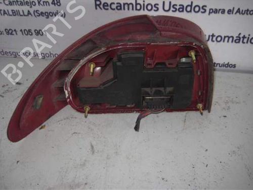 Right taillight FORD MONDEO II (BAP) 1.8 TD | BP25987982C35 