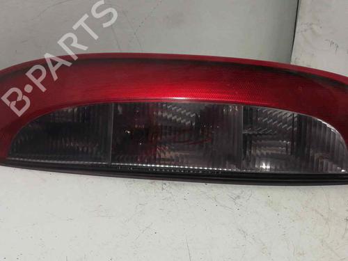 Feu arrière droit OPEL CORSA C (X01) 1.7 DTI (F08, F68) (75 hp) 25986509
