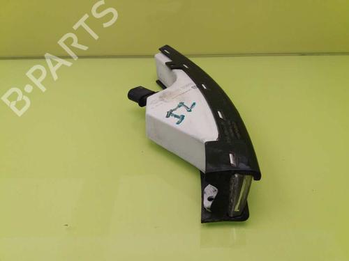 Intermitente delantero izquierdo VW PASSAT B6 (3C2) 2.0 TDI 16V (140 hp) 25255126