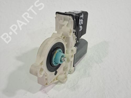 Rudehejsemotor bagstkærm højre VW PASSAT B5.5 (3B3) 2.0 | BP24483674E22 