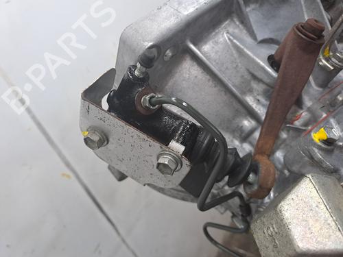 Gearbox TOYOTA YARIS (_P13_) 1.0 (KSP130_, KSP130) | BP23376087M3 