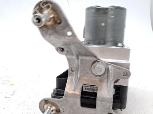 ABS pump MERCEDES-BENZ E-CLASS (W211) E 220 CDI (211.008) | BP24466797M43 