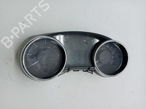 Used Instrument cluster PEUGEOT 5008 (0U_, 0E_) 2.0 HDi (163 hp) 23354559