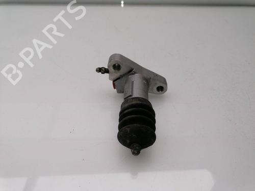 Clutch slave cylinder SUZUKI GRAND VITARA I (FT, HT) 2.0 HDI 110 16V 4x4 (SQ420D, TD83V) | BP23941606M113 
