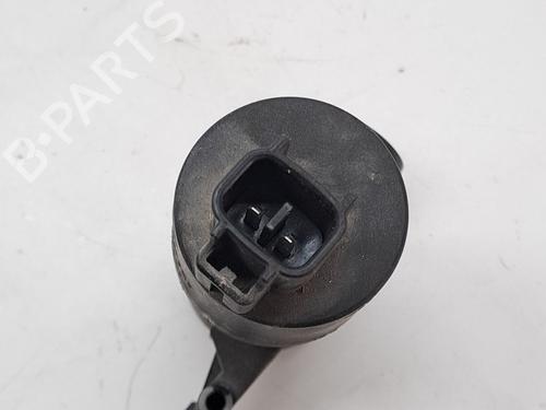 Washer pump TOYOTA YARIS (_P13_) 1.0 (KSP130_, KSP130) | BP26950546E24 