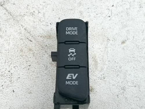 Used Switch Switch TOYOTA YARIS (_P21_, _PA1_, _PH1_) 1.5 Hybrid (MXPH10, MXPH11) (116 hp) 38416611 38416611