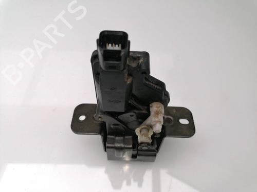 Used Tailgate lock KIA SORENTO I (JC) 2.5 CRDi 4WD (140 hp) 23938690