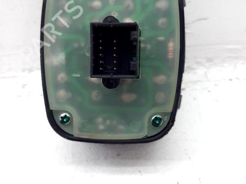 Left front window switch TATA INDICA 1.4 | BP38168073I27 - Image 2