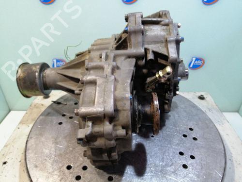 Used Transfer box NISSAN TERRANO I (WD21) 2.7 TD 4WD (LBYD21) (99 hp) 24401915