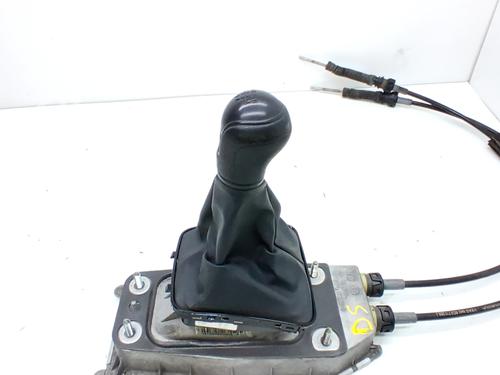 Used Gear lever SEAT IBIZA IV ST (6J8, 6P8) 1.2 TSI (90 hp) 32257185