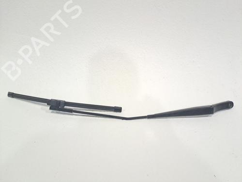 Used Front windshield wiper arm AUDI A3 (8P1) 2.0 FSI (150 hp) 24189176