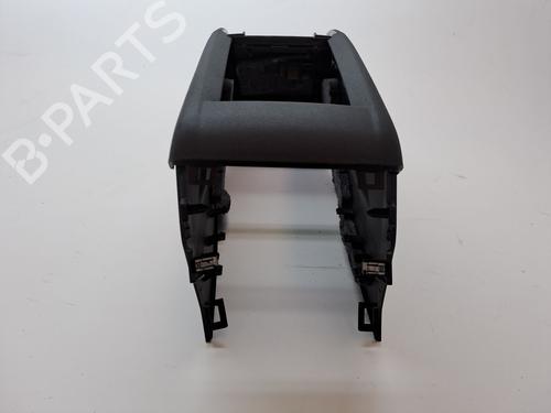 Armrest / Center console CITROËN C4 II (NC_) 1.2 THP 130 (NCHNYM, NCHNYT) | BP23376377I20 
