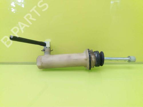 Used Clutch slave cylinder IVECO DAILY III Van 35 C 12 V, 35 S 12 V (AGKA43A2, AGKB43A2, AGKB46A2,... (116 hp) 23457991