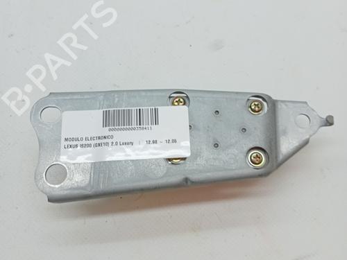 Used Electronic module LEXUS IS I (_E1_) 200 (GXE10) (155 hp) 23346787