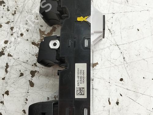 Left front window switch KIA STONIC (YB) 1.2 CVVT | BP38642200I27  - Image 6