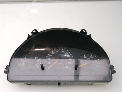 Used Instrument cluster MERCEDES-BENZ M-CLASS (W163) ML 270 CDI (163.113) (163 hp) 23380092